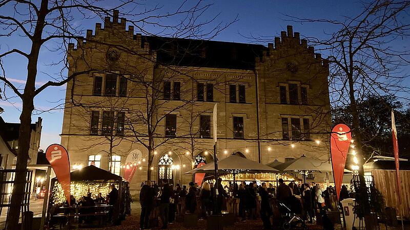 Winterfest Coburg Auf dem Albertsplatz in Coburg findet auch in diesem Jahr wieder ein Winterfest statt.