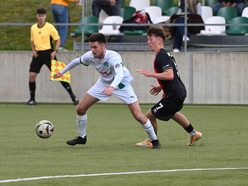 Sport Fußball Saison 2025 / 2026 Bayernliga Nord 32. Spiel am Samstag 16.05.2026 Spielort Sportpark Am Weinberg Neudrossenfeld Kunstrasenplatz Spielbeginn 14.00 h TSV Neudrossenfeld gegen FC Ingostadt 04 II Halbzeitergebnis 1:1 Endstand 1:2 Mikel S Sport Fußball Saison 2025 / 2026 Bayernliga Nord 32. Spiel am Samstag 16.05.2026 Spielort Sportpark Am Weinberg Neudrossenfeld Kunstrasenplatz Spielbeginn 14.00 h TSV Neudrossenfeld gegen FC Ingostadt 04 II Halbzeitergebnis 1:1 Endstand 1:2 Mikel S