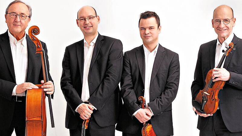 Das Bamberger Streichquartett bekommt am Samstag Verstärkung. Sonja Krebs Das Bamberger Streichquartett bekommt am Samstag Verstärkung. Sonja Krebs