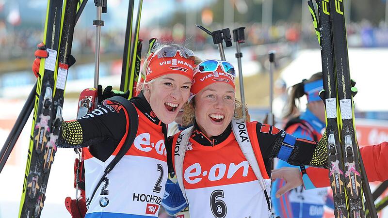 Maren Hammerschmidt (l) und Laura Dahlmeier