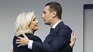 Marine Le Pen übergab die Führung an Jordan Bardella. Marine Le Pen übergab die Führung an Jordan Bardella.