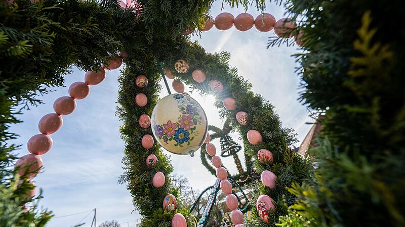 Warum zu Ostern die Brunnen geschmückt sind Warum zu Ostern die Brunnen geschmückt sind
