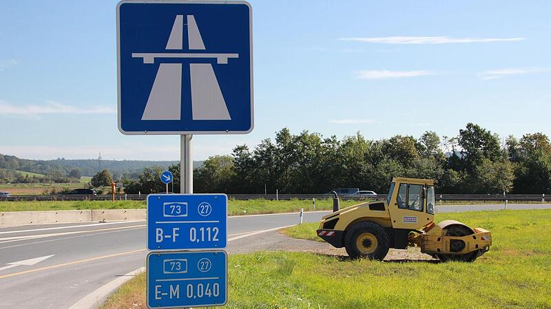 Ab Montagnachmittag soll man wieder von Forchheim-Nord auf die A 73 Richtung Nürnberg auffahren können. Die Ausfahrt aus Richtung Bamberg bleibt weiter gesperrt.Forchheim & Fränkische Schweiz Ab Montagnachmittag soll man wieder von Forchheim-Nord auf die A 73 Richtung Nürnberg auffahren können. Die Ausfahrt aus Richtung Bamberg bleibt weiter gesperrt.Forchheim & Fränkische Schweiz