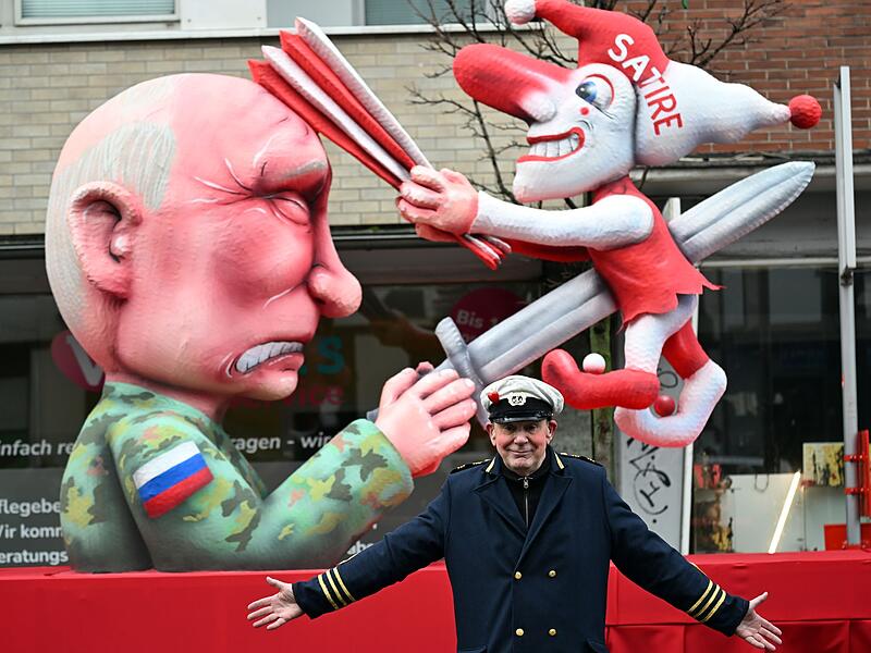 Rosenmontag am Rhein - Düsseldorf Rosenmontag am Rhein - Düsseldorf