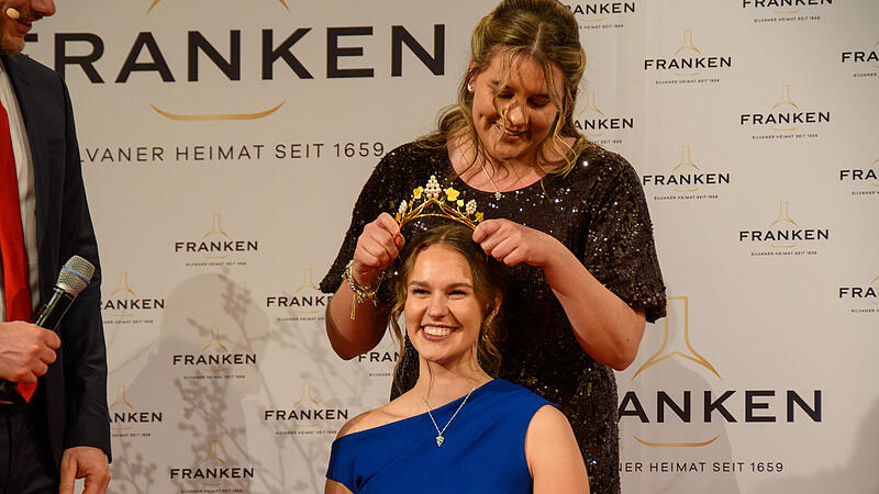 Fr&auml;nkische Weink&ouml;nigin 2026Fraenkische Weink&ouml;nigin