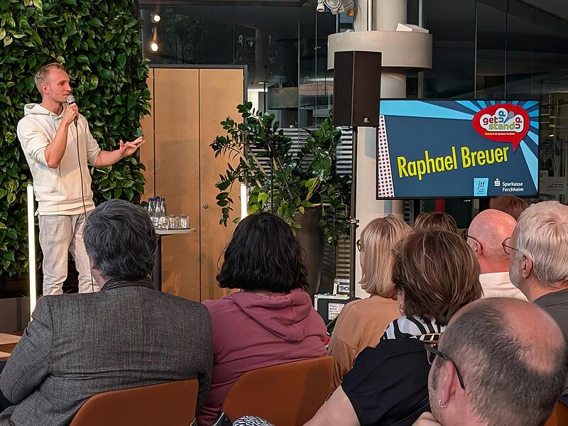 In den R&auml;umen der Sparkasse Forchheim ging es diesmal nicht um Zins und B&ouml;rsenkurse, sondern um gute Laune.Forchheim & Fr&auml;nkische Schweiz