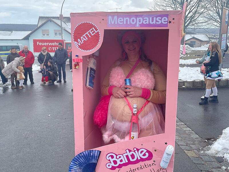 Faschingsumzug StangenrothFaschingsumzug Stangenroth