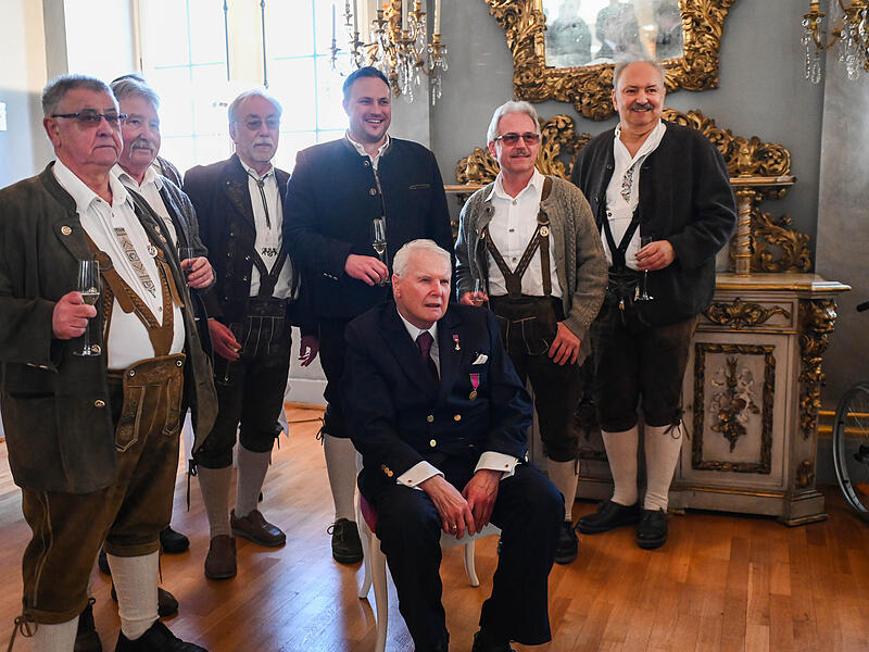 Gro&szlig;er Empfang in Coburg: Mehr als 200 geladene G&auml;ste gratulierten Andreas Prinz von Sachsen-Coburg und Gotha zum 80. Geburtstag.