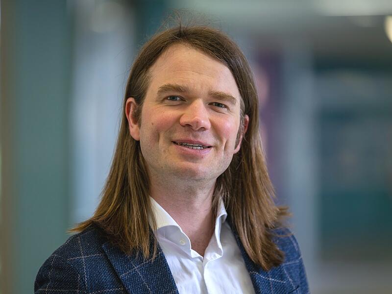 Julian Schr&ouml;ter