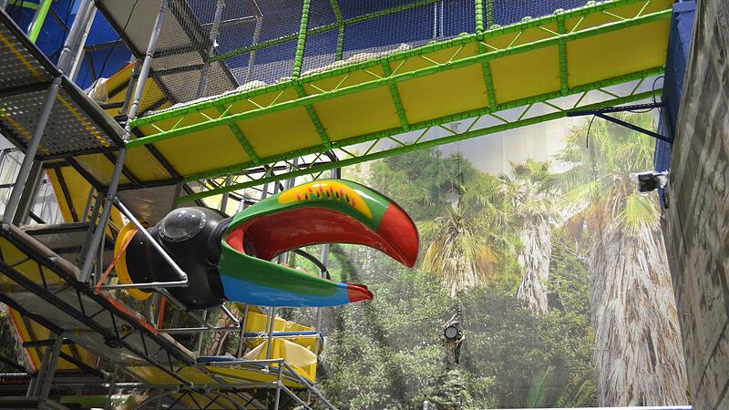 Die Arbeiten am Abenteuer-Labyrinth im Funtasy World R&ouml;dental kommen im Plan voran.