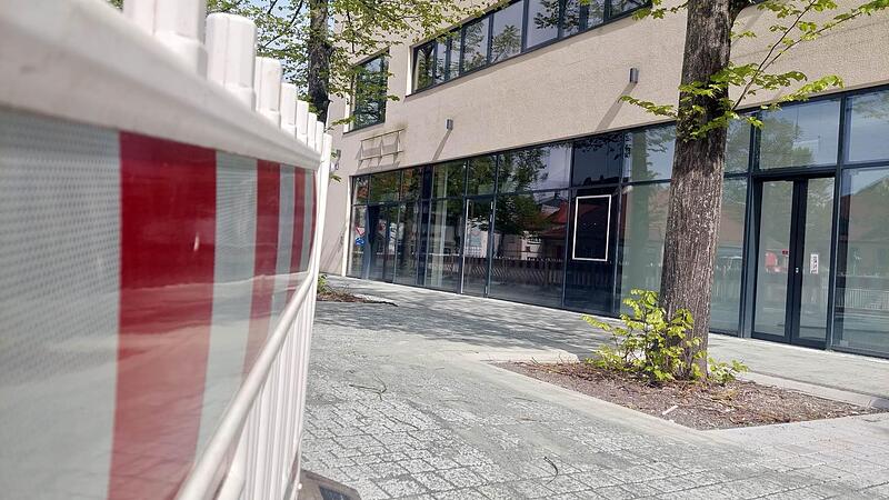Wann zieht am Paradeplatz wieder ein Nahversorger ein?Forchheim & Fränkische Schweiz Wann zieht am Paradeplatz wieder ein Nahversorger ein?Forchheim & Fränkische Schweiz