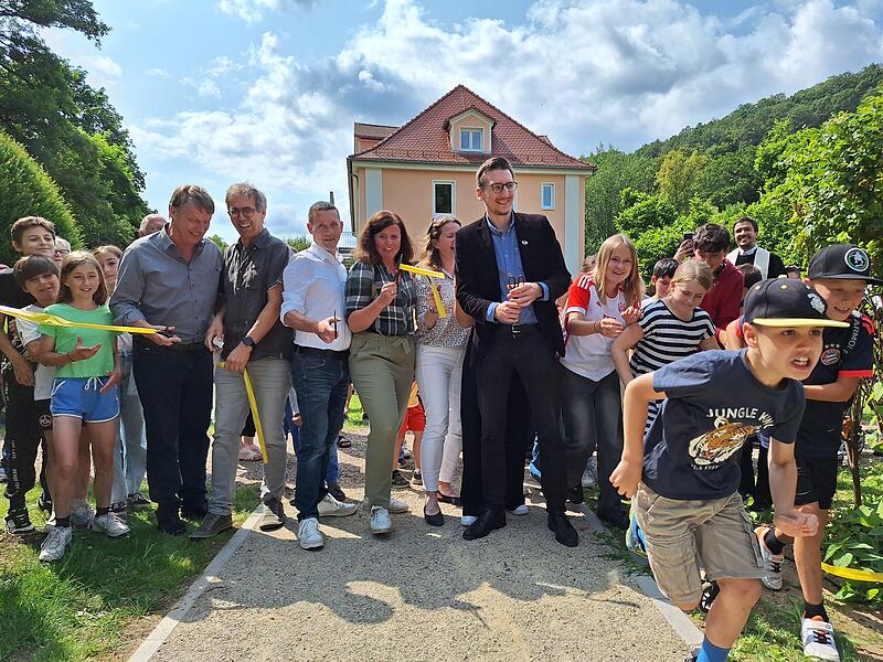 Mehrgenerationenplatz in Bad Br&uuml;ckenau eingeweiht