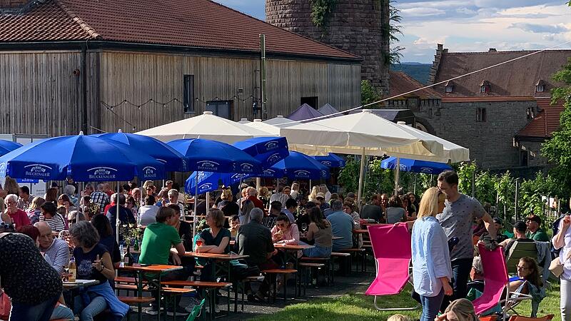 Weinfeststimmung auf Schloss Saaleck Weinfeststimmung auf Schloss Saaleck