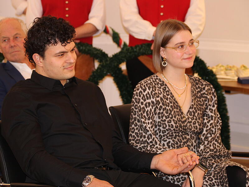 Merlin Hummel Eintrag ins Goldene Buch