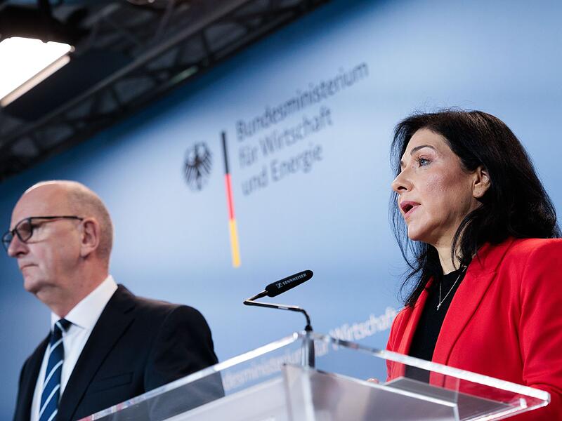 Wirtschaftsministerin Reiche und Ministerpr&auml;sident Woidke