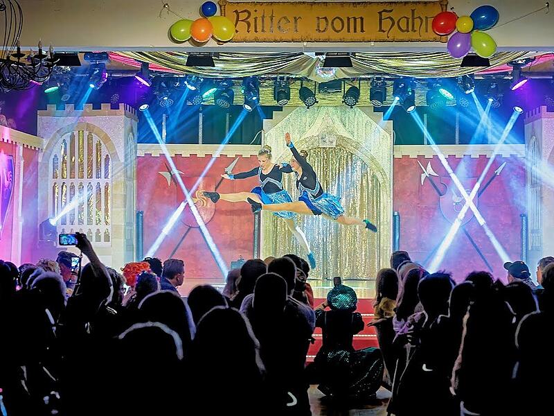 &bdquo;Trusch&auml;&auml;der Ritterfosenocht&ldquo; von den &bdquo;Rittern vom Hahn&ldquo; in Trunstadt.