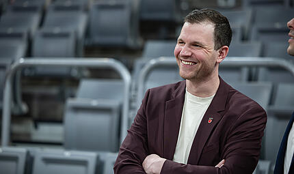 Philipp H&ouml;hne ist seit fast sechs Jahren Gesch&auml;ftsf&uuml;hrer bei den BMA365 Bamberg Baskets.