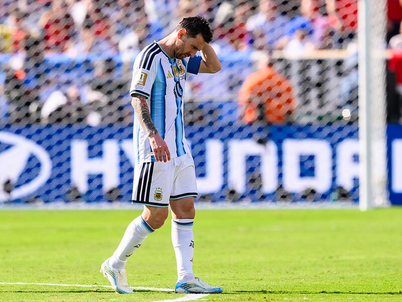 Lionel Messi Lionel Messi