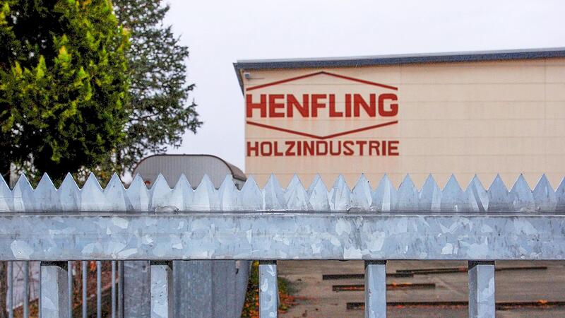 Die holzverarbeitende Firma Henfling lieferte einst m&auml;chtige Tragebalken f&uuml;r den Holzbau. Doch 2022 trug nicht, explodierende  Holzpreise zerrissen alle vorherigen Kalkulationen.