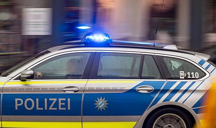 Polizeiwagen mit Blaulicht