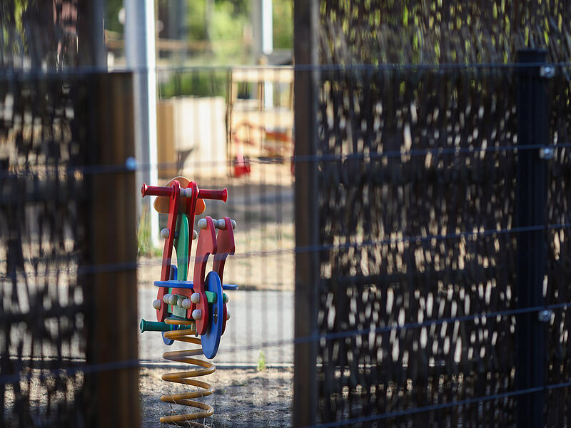 Bald zu teuer für manche Familien? Die Kita Jean Paul der Diakonie Bamberg-Forchheim in der Nähe vom Troppauplatz ist eine von mehreren Kinder-Betreuungseinrichtungen der Diakonie in Bamberg. Bald zu teuer für manche Familien? Die Kita Jean Paul der Diakonie Bamberg-Forchheim in der Nähe vom Troppauplatz ist eine von mehreren Kinder-Betreuungseinrichtungen der Diakonie in Bamberg.