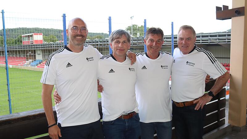 Die  Vorstandschaft der GFT Oberfranken, von links: Alexander Grau, Jochen D&auml;umer, Vorstandsvorsitzender Hubert Richter und Werner Pager. Es fehlt: Marcel Pavel