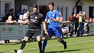 Wieder eine Niederlage: Lucas Schmitt (r.) und der FC Oberhaid haben gegen den TSV Unterpleichfeld mit 1:3 verloren.
