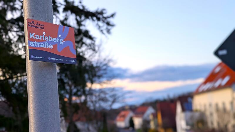 An vielen Orten in der Stadt und den Stadtteilen sind die Callheinz-Haltepunkte.