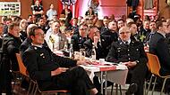 Beim Festkommers der Freiwilligen Feuerwehr Stappenbach wurde an die Geschichte der Wehr erinnert. Beim Festkommers der Freiwilligen Feuerwehr Stappenbach wurde an die Geschichte der Wehr erinnert.