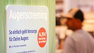 Drogeriemarktkette dm bietet Gesundheitsdienstleistungen an. Drogeriemarktkette dm bietet Gesundheitsdienstleistungen an.