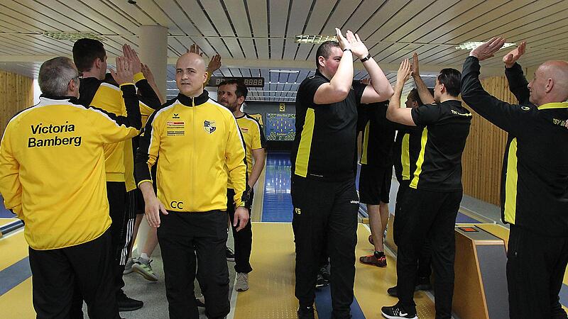 Auch im zweiten Vergleich in dieser Saison setzten sich die Herren des TSV Breiteng&uuml;&szlig;bach (rechts) im Derby gegen den SKC Victoria Bamberg durch &ndash; es war aber denkbar knapp.