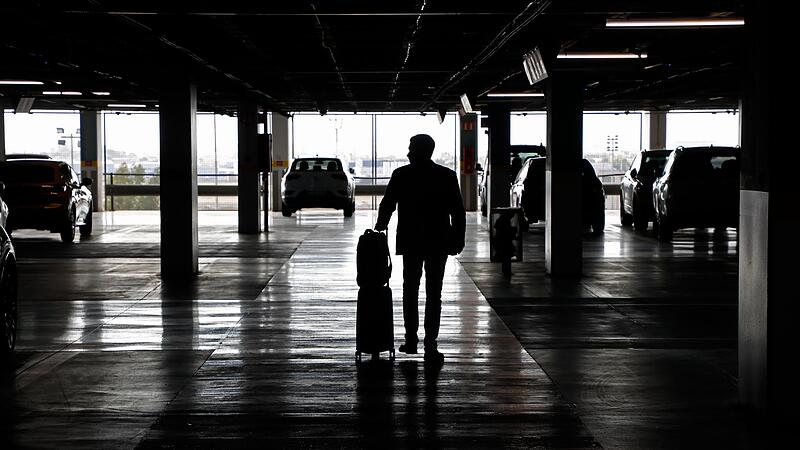 Parkhaus einer Autovermietung Parkhaus einer Autovermietung