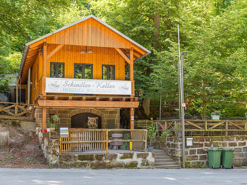 Der Schindlerkeller im Forchheimer Kellerwald.
