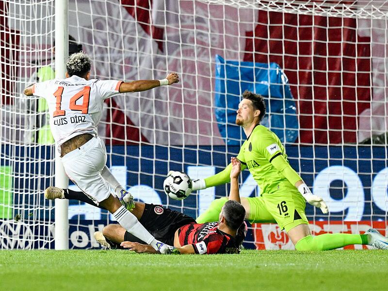 SV Wehen Wiesbaden - Bayern München