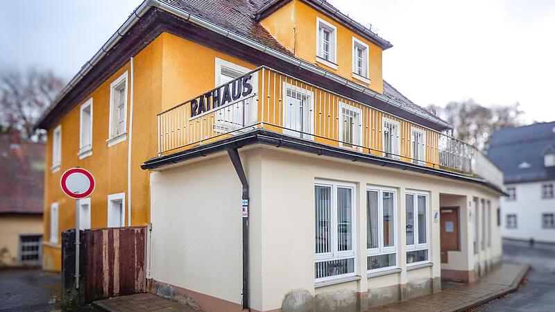 Streitpunkt Rathaus G&ouml;&szlig;weinstein.Forchheim & Fr&auml;nkische Schweiz