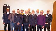 Ehrungen für 25 bis 60 Jahre bei der Garitzer Feuerwehr. Unser Bild zeigt (von links) Georg Schmitt, Stefan Hippler, Benjamin Fehr, Stefan Pavlin, Fred Back, Manfred Simon, Wolfgang Koch, Peter Bauer, Karl Koch und Dirk Vogel.