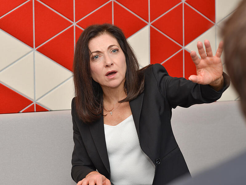 Interview Katherina Reiche Im exklusiven FT-Interview spricht die Bundesministerin für Wirtschaft und Energie Katherina Reiche (CDU) über Wohl und die Wehen der Automobilindustrie – und was die Energiewende damit zu tun.