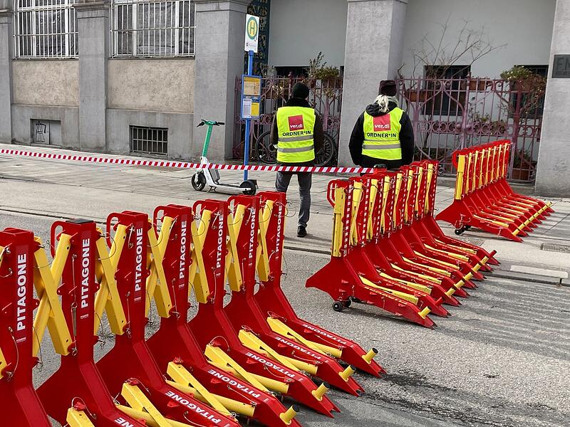 M&uuml;nchen gedenkt der Opfer des Auto-Anschlags