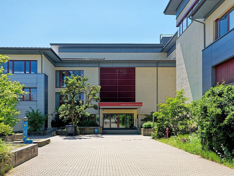 Staatliche Realschule Hirschaid Staatliche Realschule Hirschaid