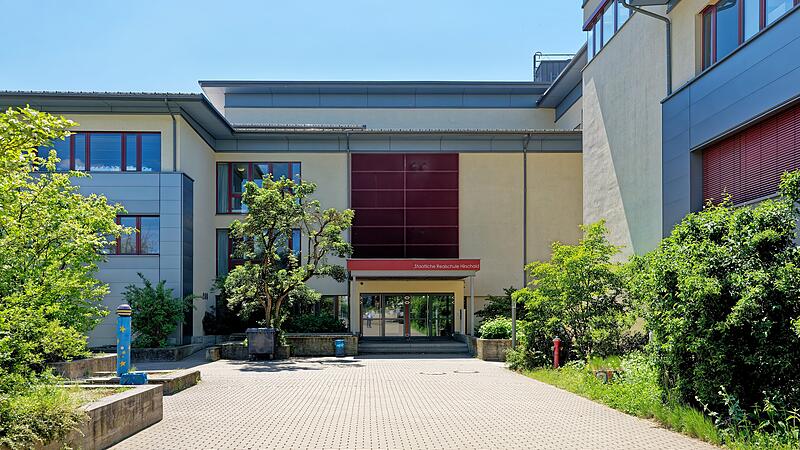 Staatliche Realschule Hirschaid Staatliche Realschule Hirschaid