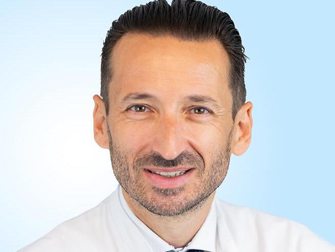 Dr. Sebastian Blaj