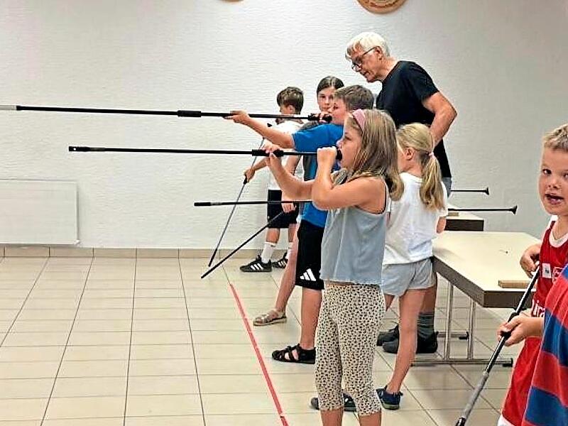 Ferienprogramm Blasrohr im Schützenheim Ferienprogramm Blasrohr im Schützenheim