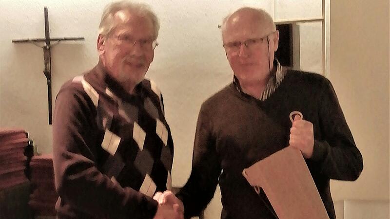 Reinhold Weber bedankte sich bei Werner Zurhake.