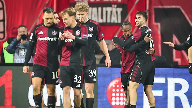 1. FC Nürnberg - Preußen Münster 1. FC Nürnberg - Preußen Münster