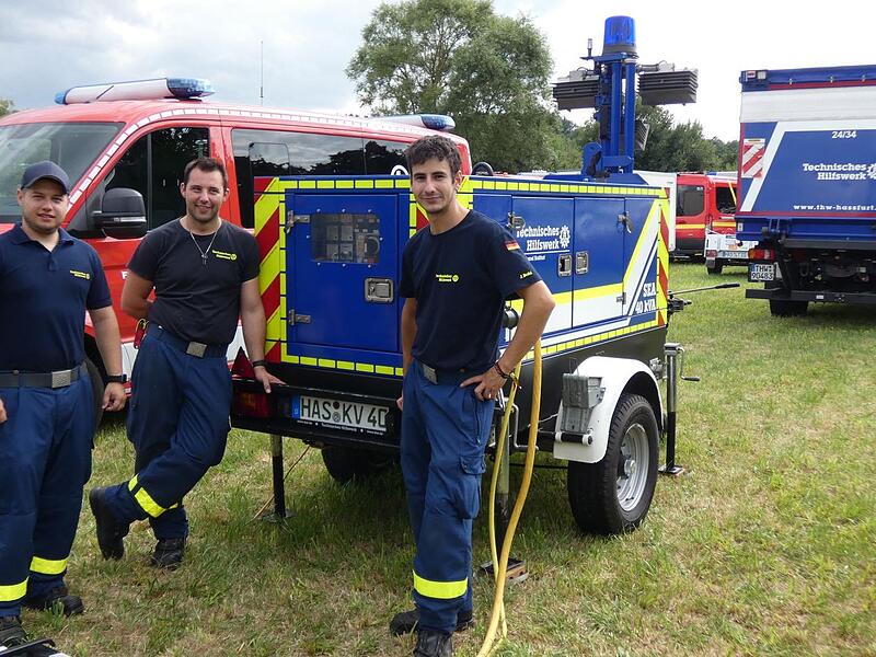 Die Dorfrocker geben das Heldentour-Abschlusskonzert beim Feuerwehr-Jugendzeltlager in Sulzbach