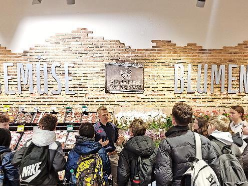 Unter anderem Informationen &uuml;ber Obst, Gem&uuml;se und Floristik gab es f&uuml;r die Mittelsch&uuml;ler.