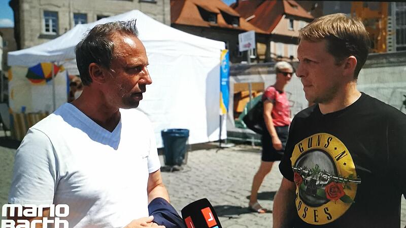 Kurz vor der Wahl passte Oliver Pocher Thorsten Glauber für die Sendung ab.Forchheim & Fränkische Schweiz