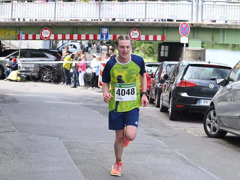 Weltkulturerbelauf 2025: 10,7 Kilometer durch Bamberg. Etwa 3700 Teilnehmer waren beim Wieland-Lauf am Start.