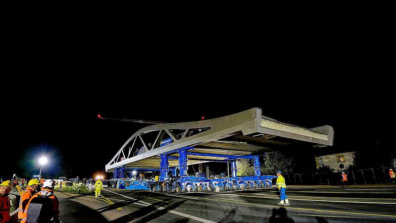 Neue Br&uuml;cke verbindet Staatstra&szlig;e zwischen Hallstadt und BambergNeue Br&uuml;cke zwischen Hallstadt und Bamberg