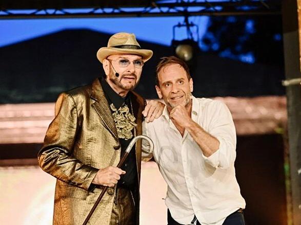 Bald auch als Open Air in Coburg: Ralph Morgenstern (links) und Julian Weigend im &bdquo;Jedermann&ldquo;.